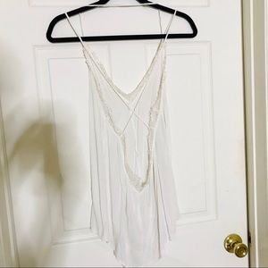 Silence+Noise Plunging White Lace embellished Top